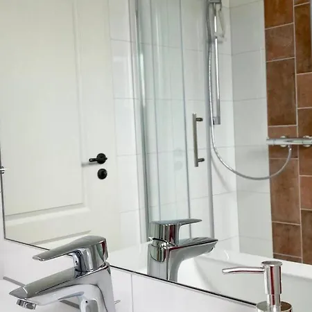 Apartment Zentral Gelegene Im Herzen Der Pfalz